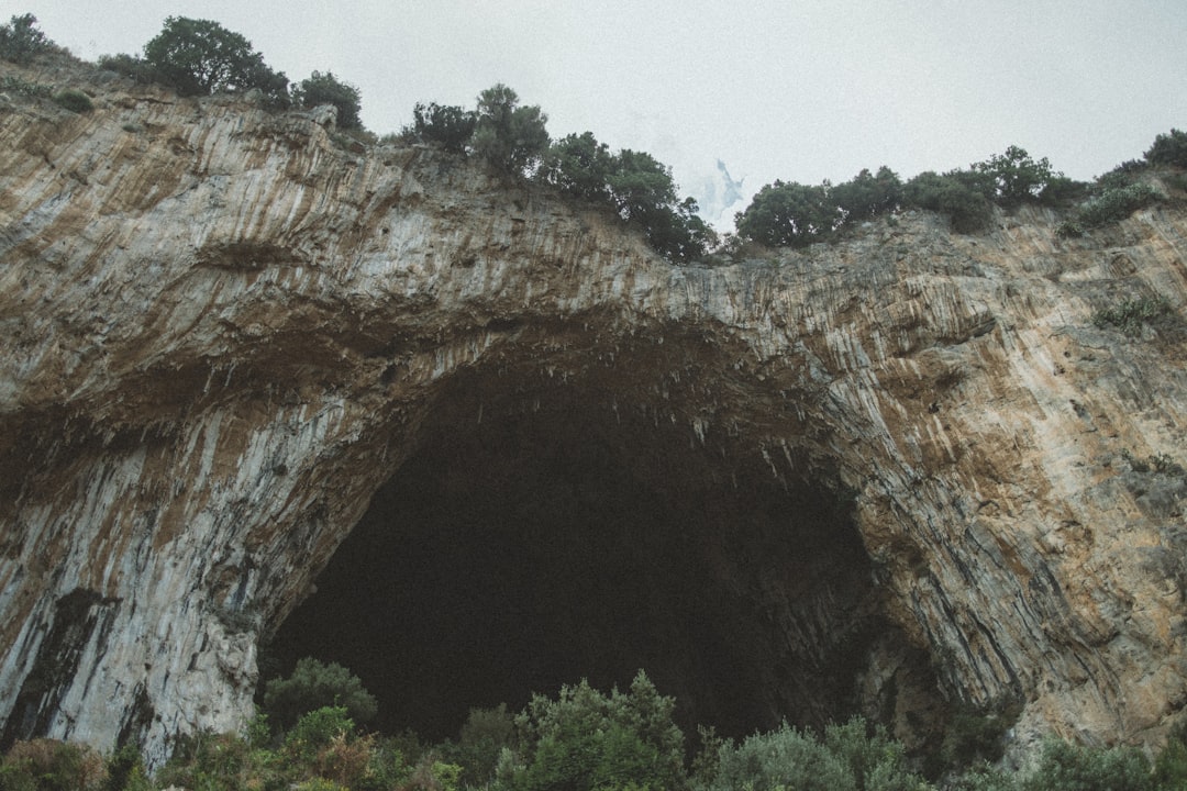 Ceglie Messapica的圣米歇尔洞穴 - Ceglie Messapica | Secret World Trip Planner