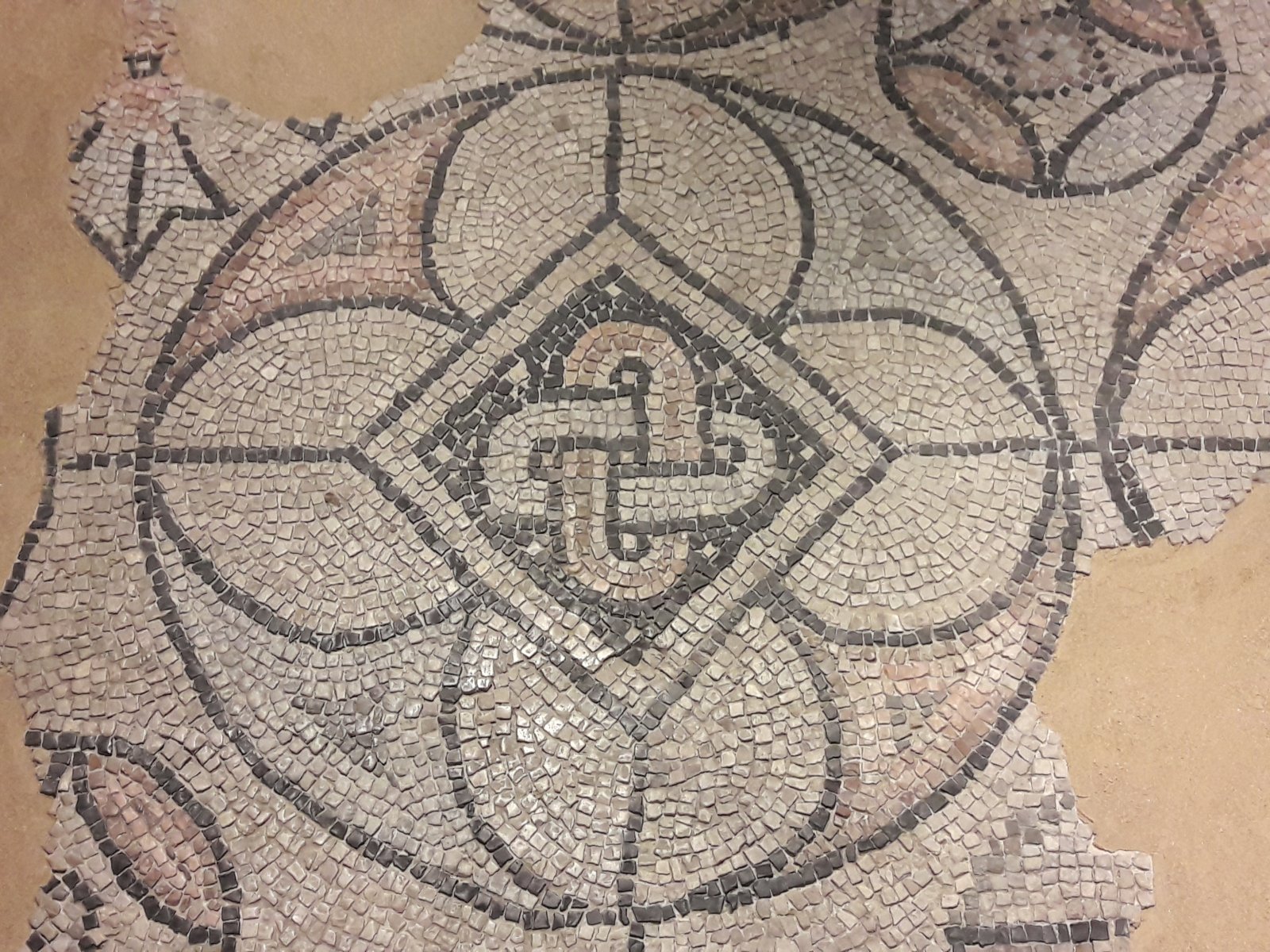 Domus des tapis de pierre - Ravenna | Secret World Trip Planner