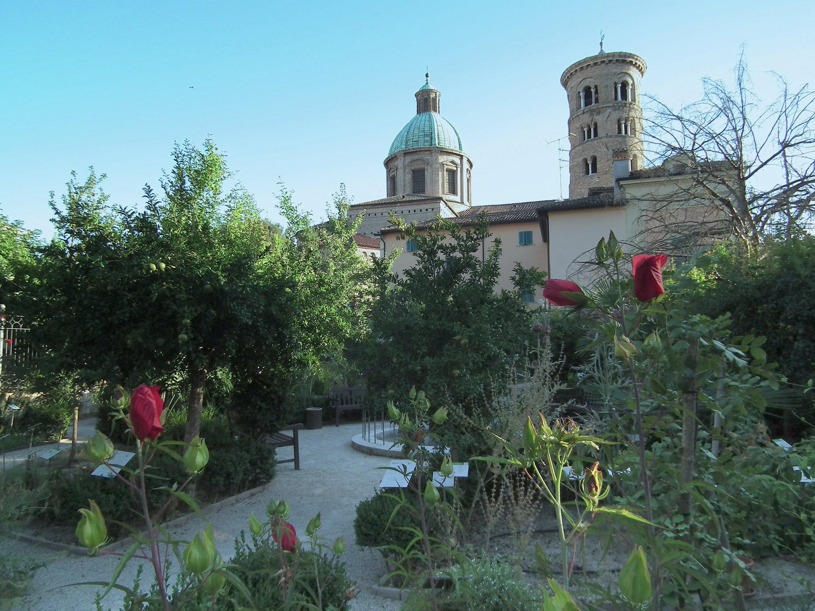 Jardin Rasponi ou Jardin des herbes oubliées - Ravenna | Secret World Trip Planner