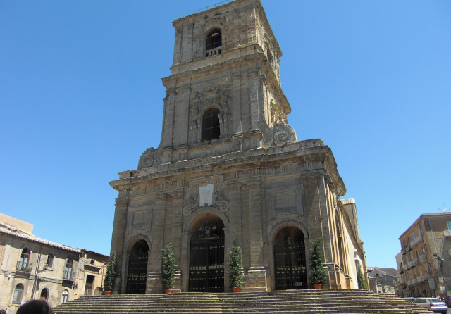 Kathedraal Maria Santissima della Visitazione - Enna | Secret World Trip Planner