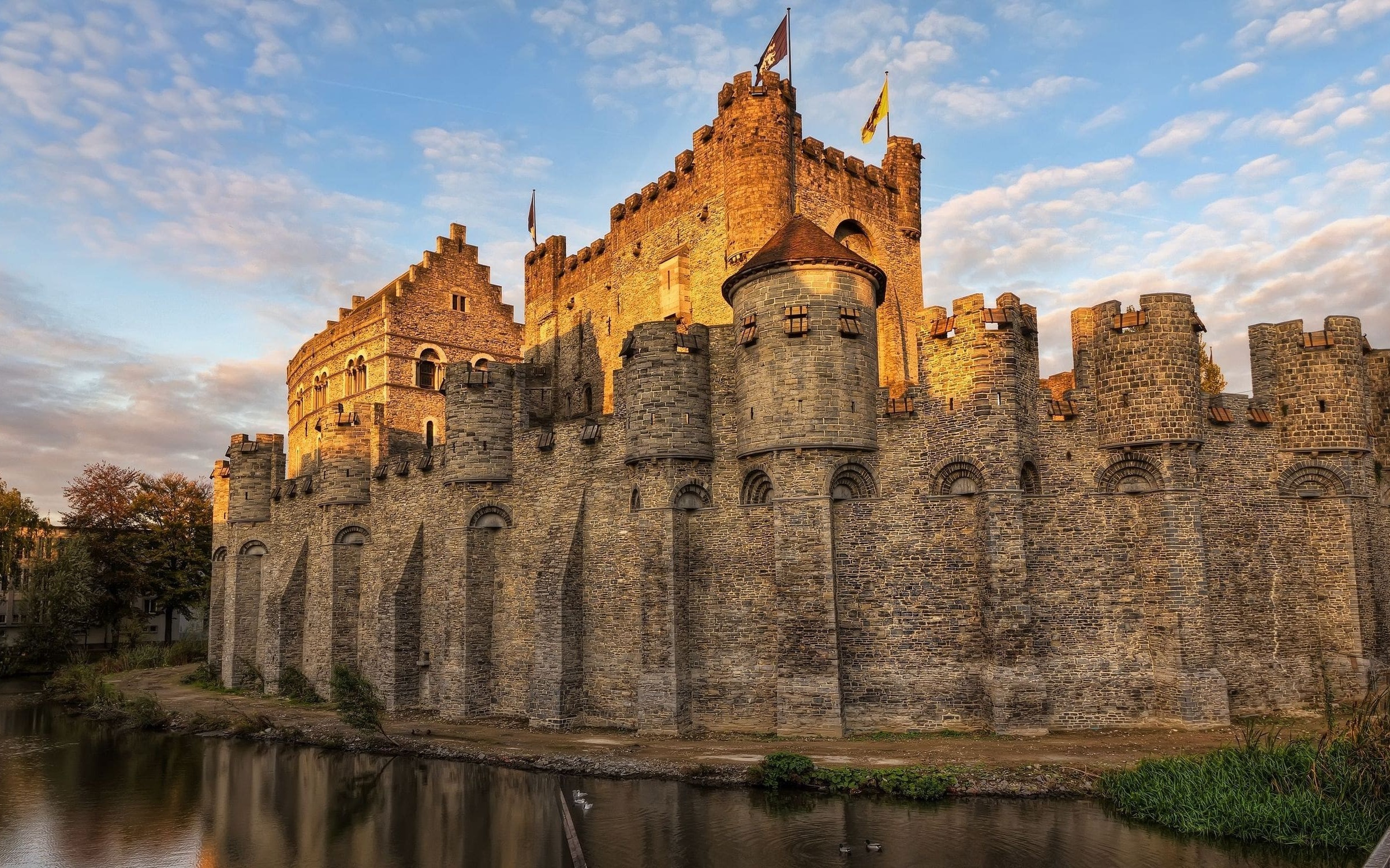 Gravensteen Castle - Gent | Secret World Trip Planner