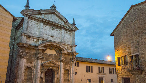 Iglesia de Santa Lucía - Montepulciano | Secret World Trip Planner