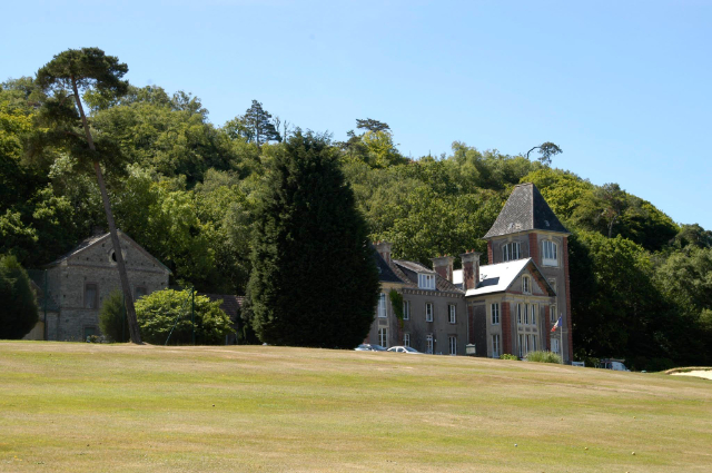 Golf De Cherbourg-En-Cotentin - Cherbourg-en-Cotentin | Secret World Trip Planner