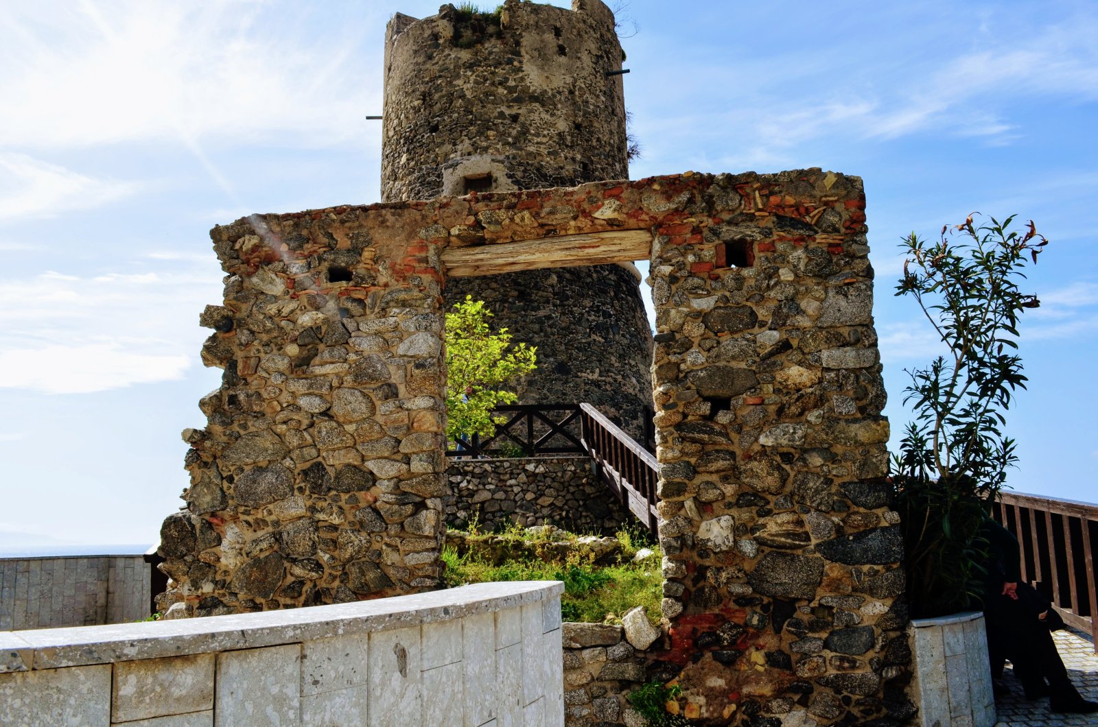 Torre de Capo Rocchi - Bagnara Calabra | Secret World Trip Planner