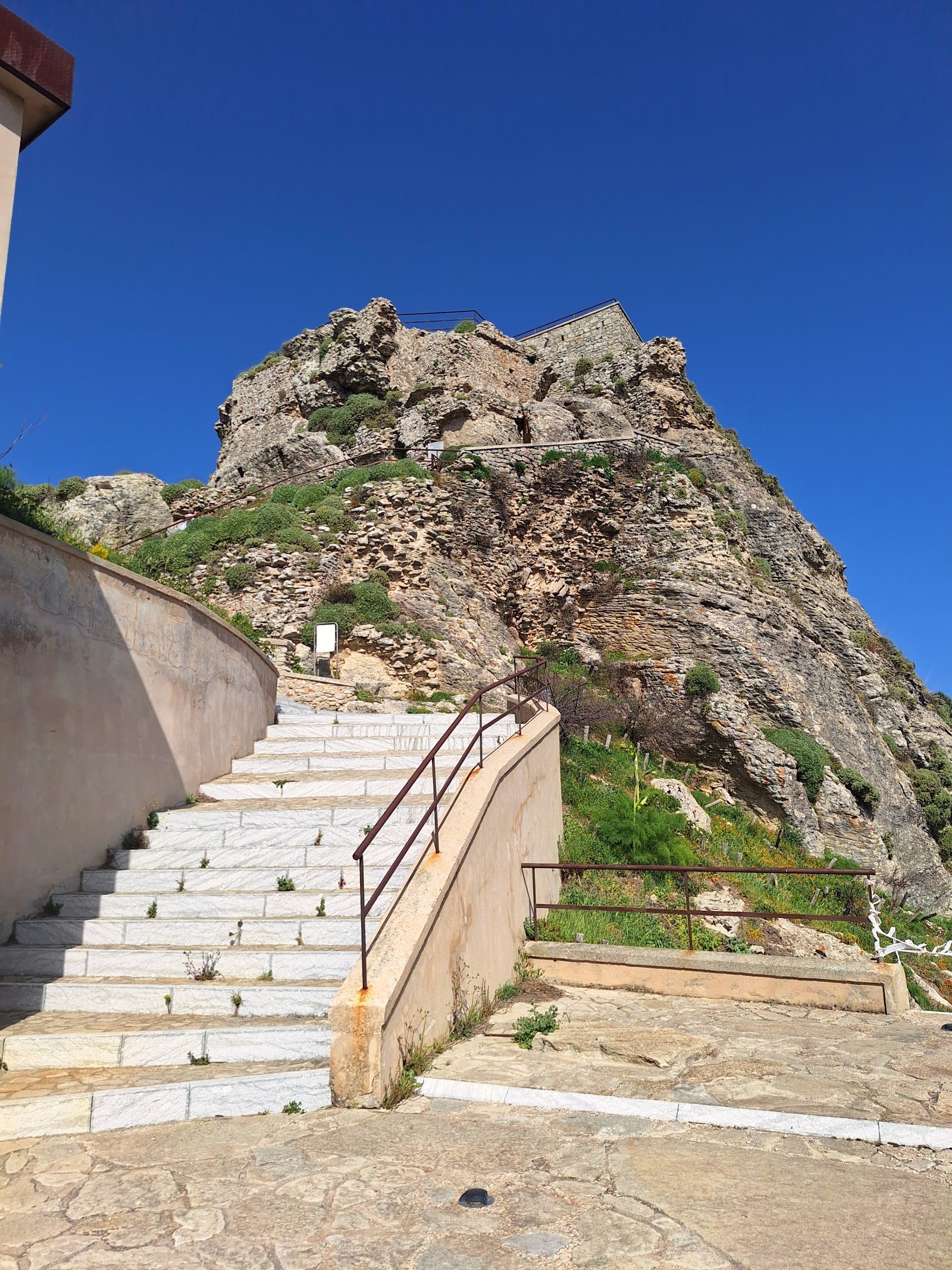 Il Castello di Bova - Bova | Secret World Trip Planner