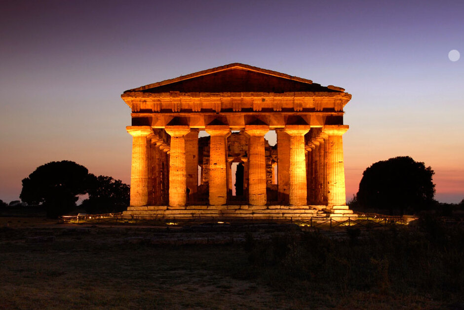 Paestum | Tempio di Nettuno - Capaccio Paestum | Secret World Trip Planner
