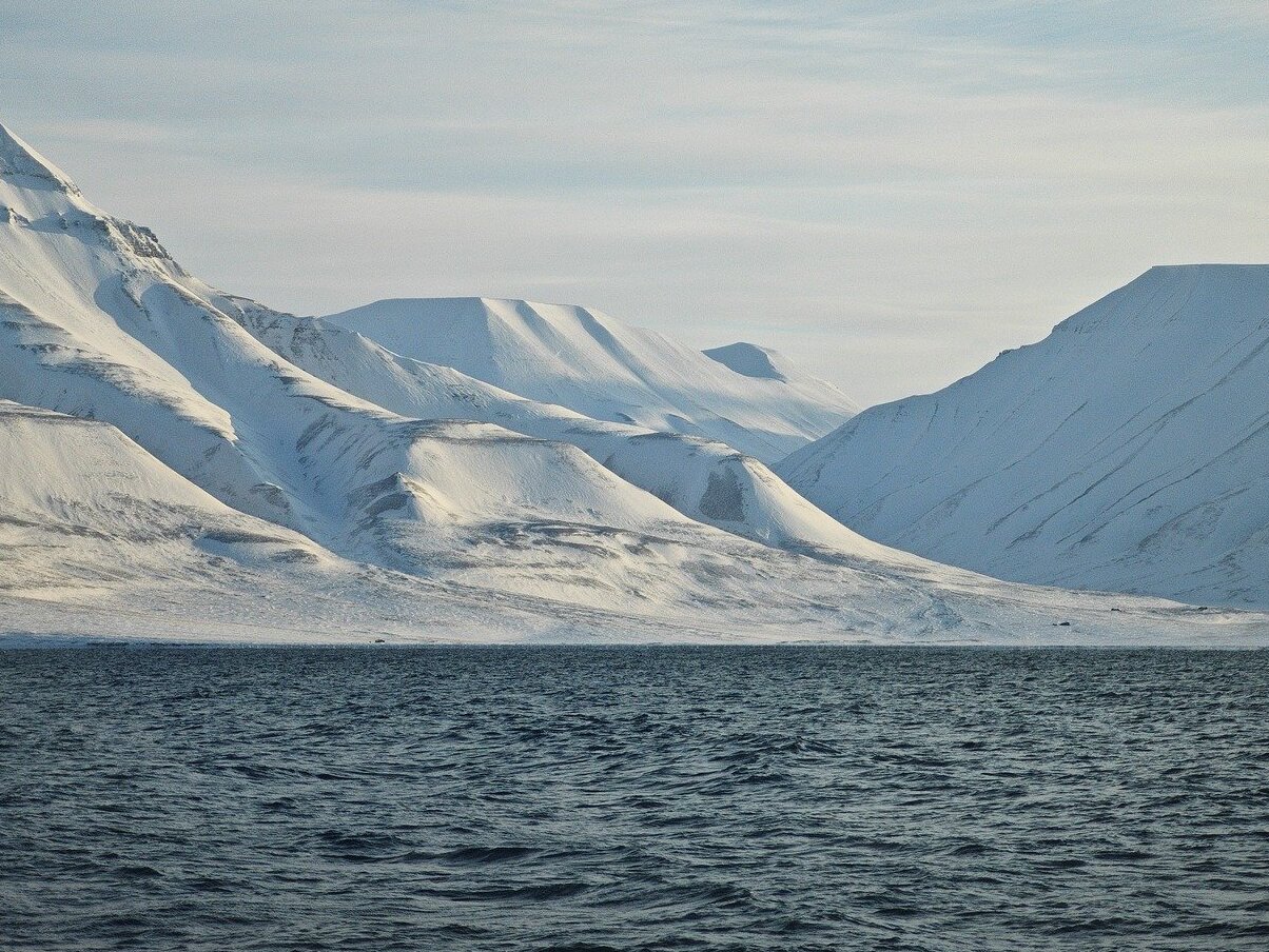 Svalbard: Uno de los últimos grandes espacios naturales de Europa - Longyearbyen | Secret World Trip Planner