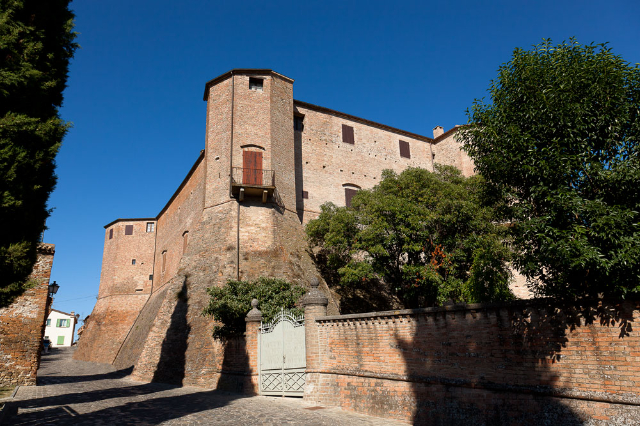 Malatesta vesting - Santarcangelo di Romagna | Secret World Trip Planner