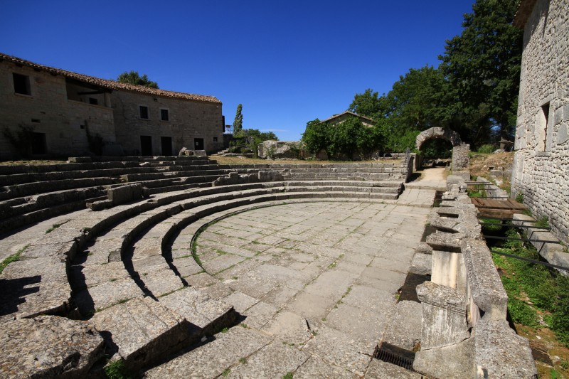 Teatro Sepino - Altilia I | Secret World Trip Planner