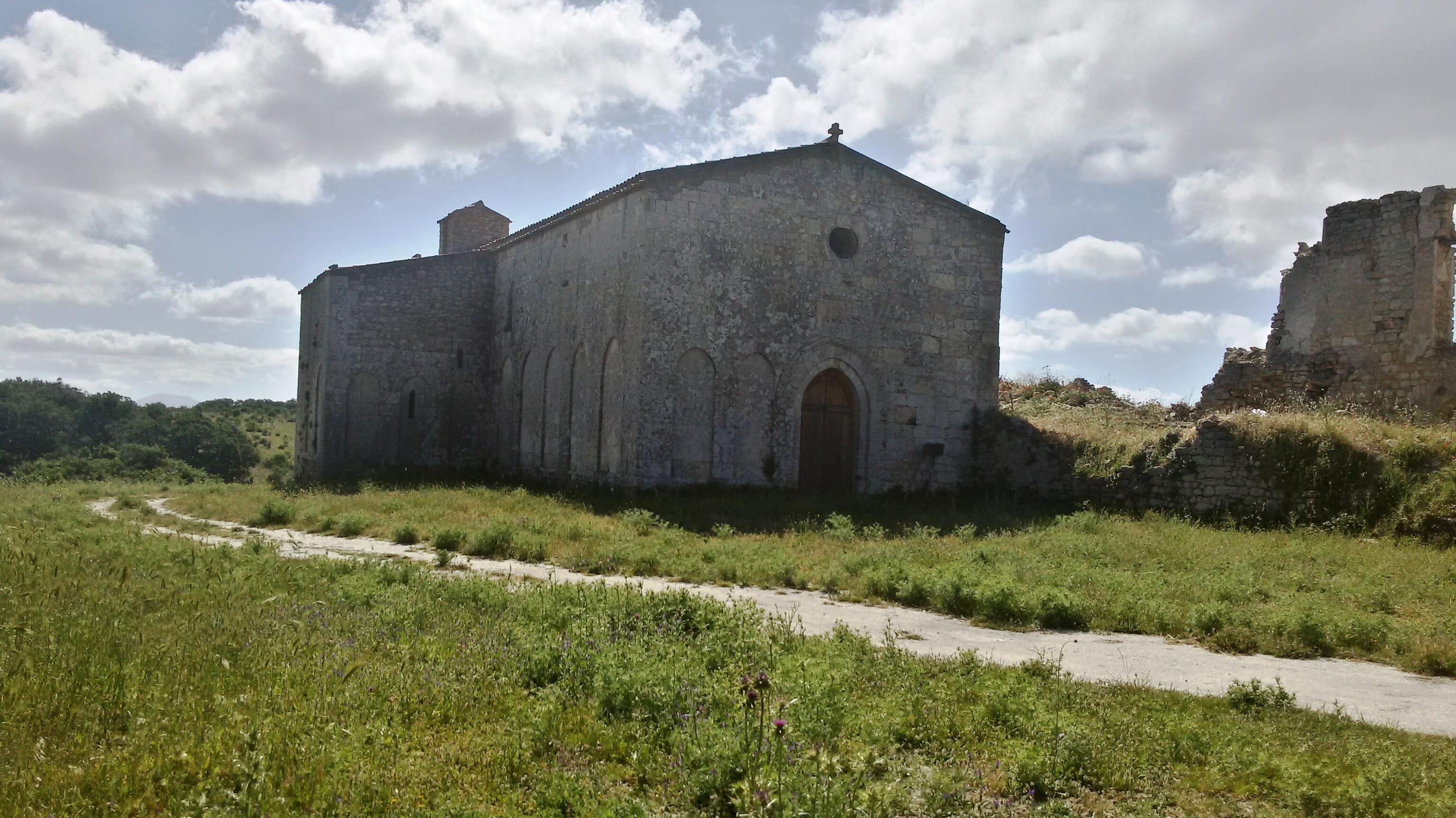 Santuario di Rifesi - Unnamed Road | Secret World Trip Planner