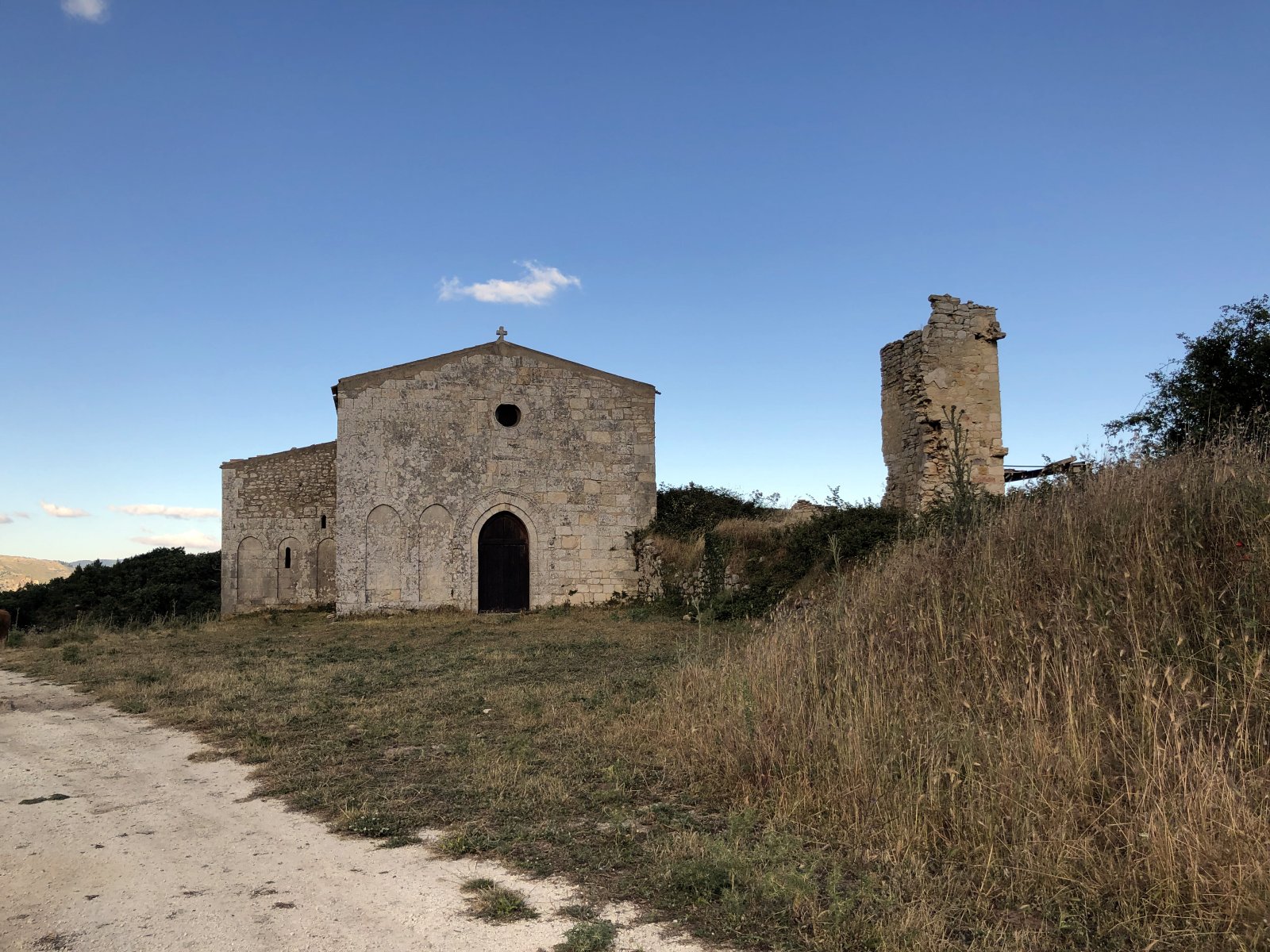 Santuario di Rifesi - Unnamed Road | Secret World Trip Planner
