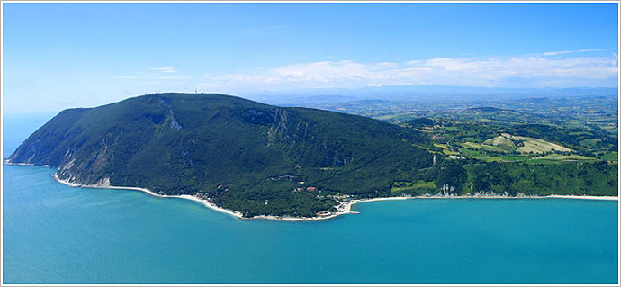 코네로 곶 - Monte Conero | Secret World Trip Planner
