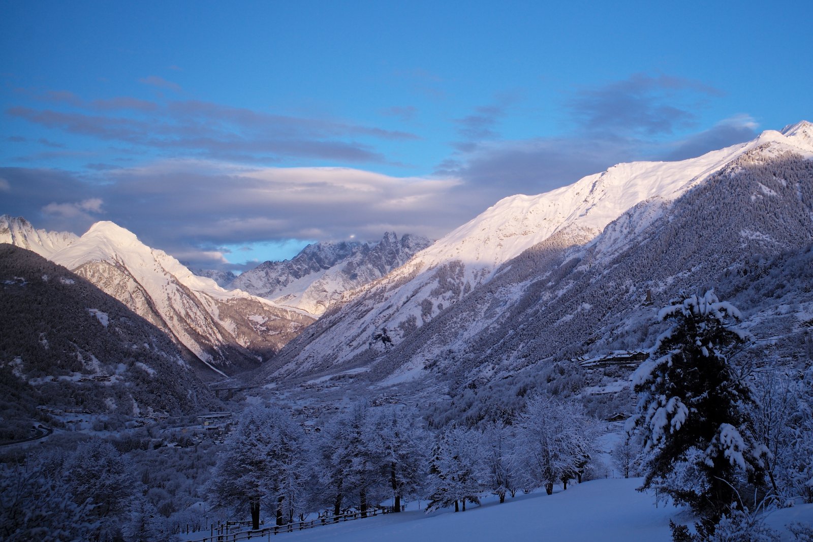 Courmayeur: a charming mountaineering village - Courmayeur | Secret World Trip Planner