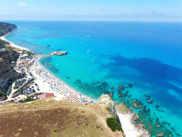 Baia di Riaci - Santa Domenica | Secret World Trip Planner