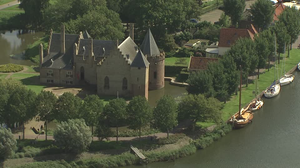 Kasteel Van Radboud - Medemblik | Secret World Trip Planner