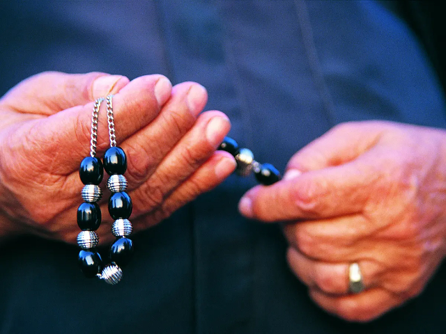 コンボロイまたはギリシャ語の心配ビーズ - Athina | Secret World Trip Planner
