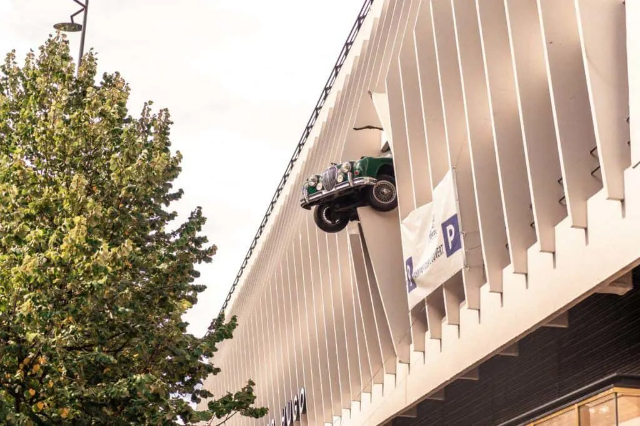 Falling Car of Bordeaux - Bordeaux | Secret World Trip Planner