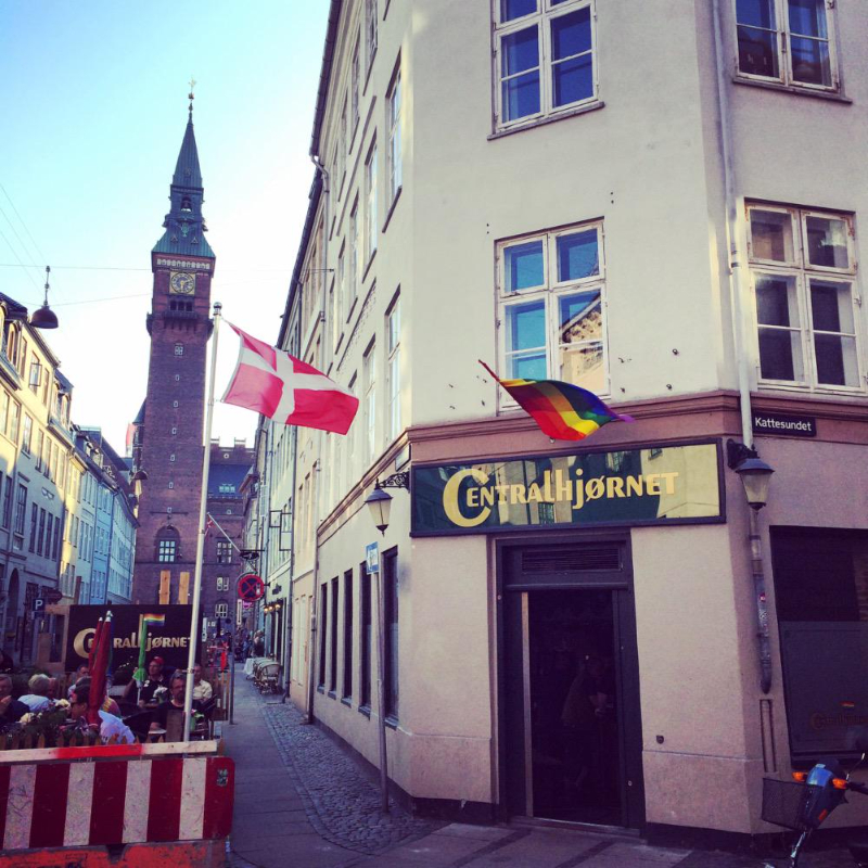 Oudste homobar ter wereld - København | Secret World Trip Planner