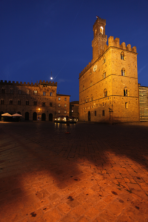 Palazzo dei Priori - Volterra | Secret World Trip Planner
