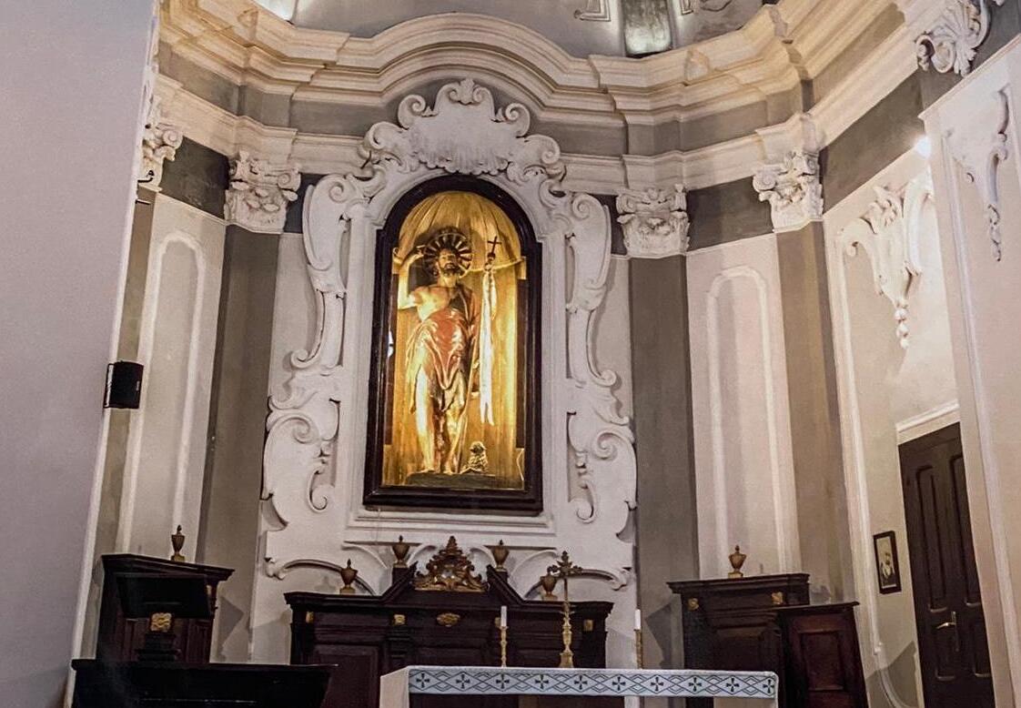 Chiesa di San Giovanni Battista - Campagna | Secret World Trip Planner