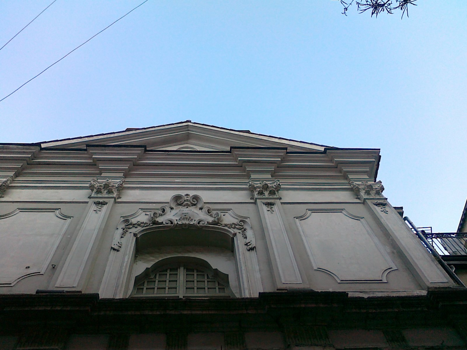 Chiesa di San Giovanni Battista - Campagna | Secret World Trip Planner
