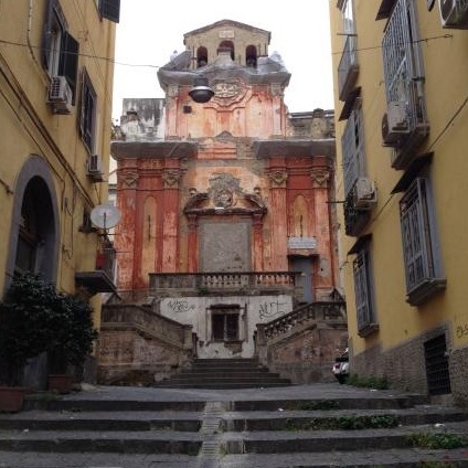 A Igreja da Santíssima Trindade de Cesareia, também conhecida como Santa Ma - Napoli | Secret World Trip Planner