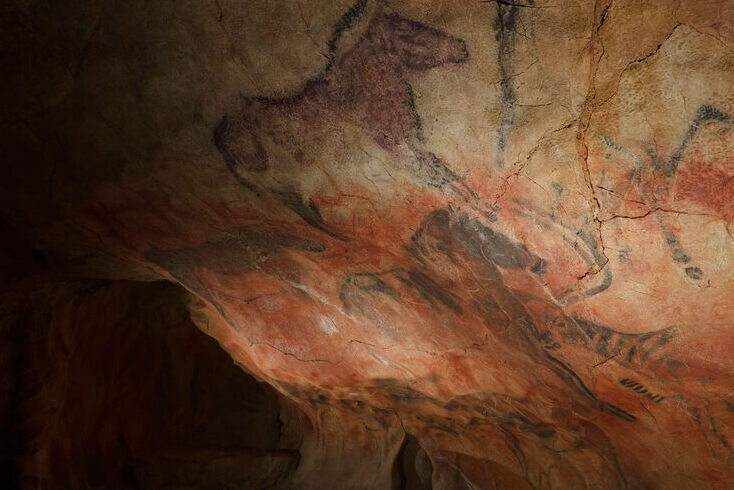 Grotta di Tito Bustillo - 33569 | Secret World Trip Planner