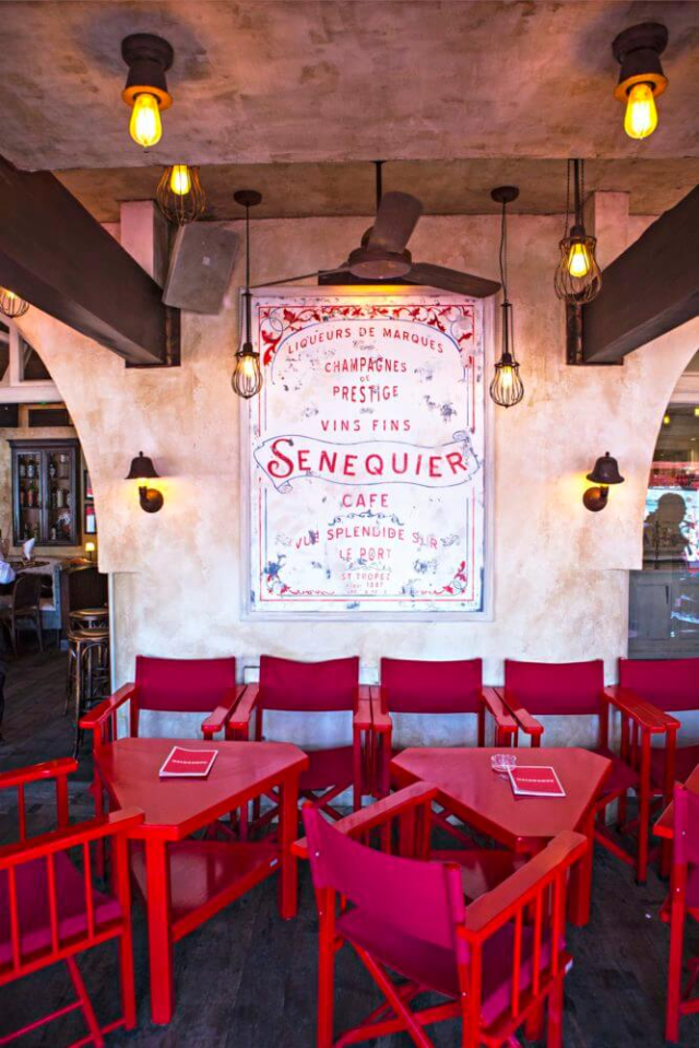 il Sénéquier en Brigitte Bardot... - Saint-Tropez | Secret World Trip Planner