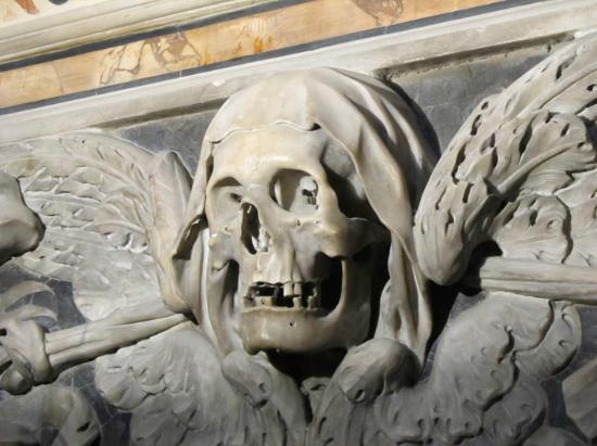 Kerk van Santa Maria delle Anime del Purgatorio in Arco - Napoli | Secret World Trip Planner