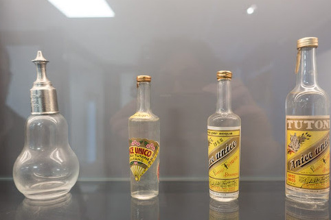 Museo antica Ditta Tutone anise Unico se encaixa no contexto histórico do Pala - Palermo | Secret World Trip Planner