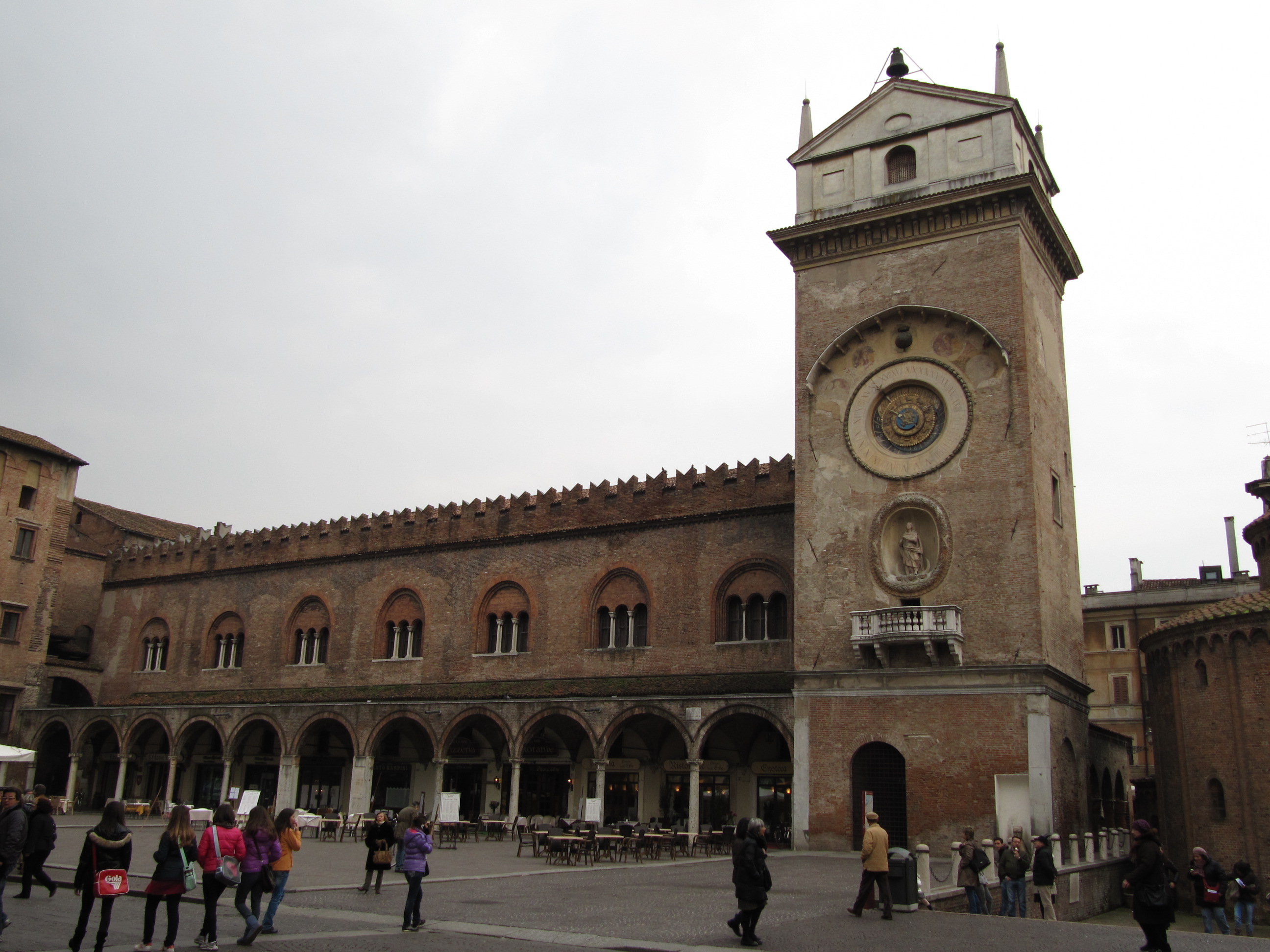 Tour de l'horloge et musée du temps - Mantova | Secret World Trip Planner