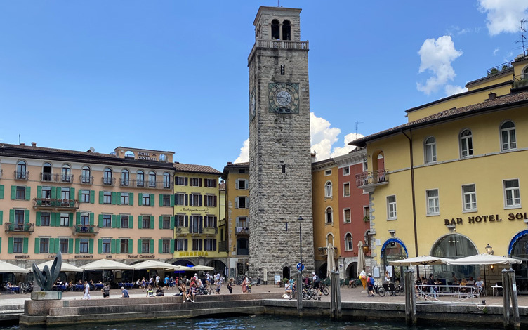 附属塔 - Riva del Garda | Secret World Trip Planner