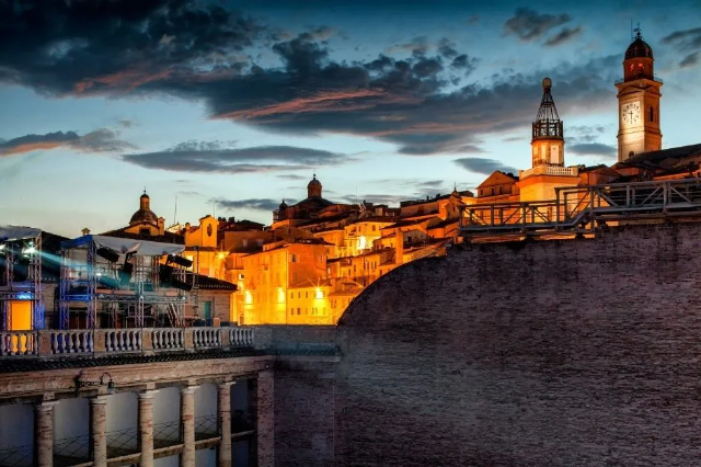 马切拉塔 - Macerata | Secret World Trip Planner