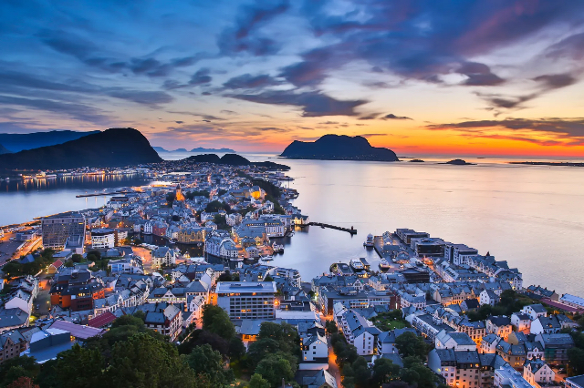 올레순 - Ålesund | Secret World Trip Planner