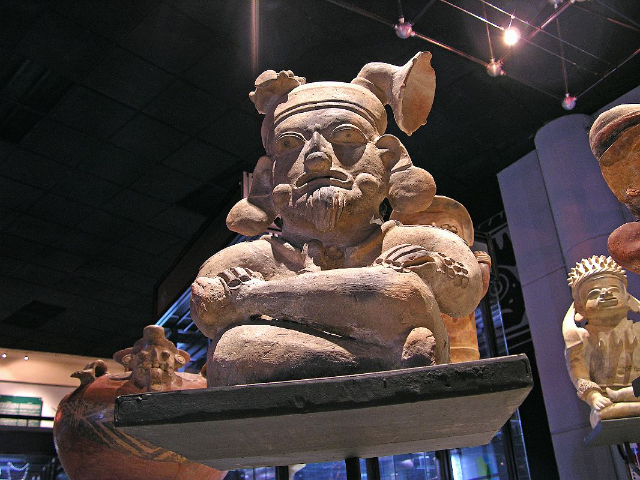 Muzeum Archeologiczne Banku Centralnego - Quito | Secret World Trip Planner
