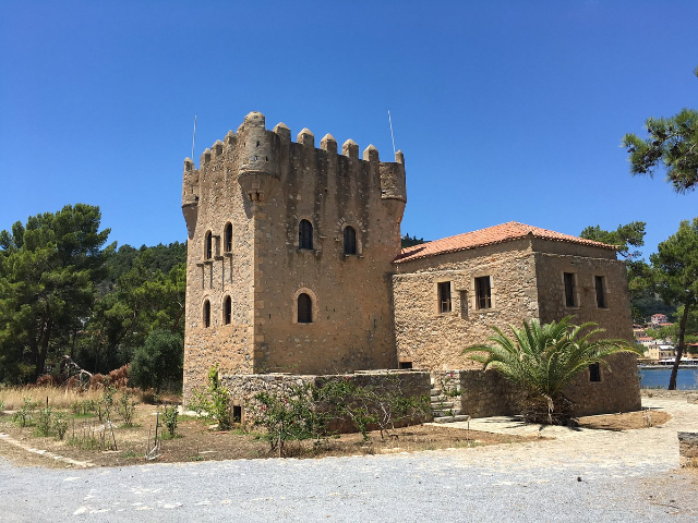 Tower of Tzanetakis - Githio | Secret World Trip Planner