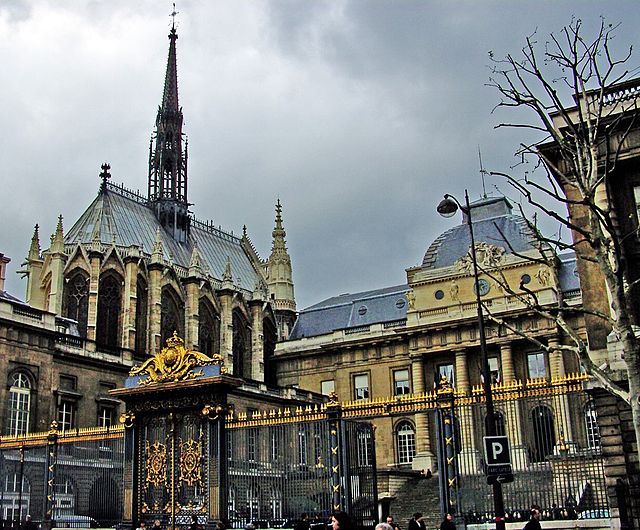 Sainte-Chapelle - Paris | Secret World Trip Planner