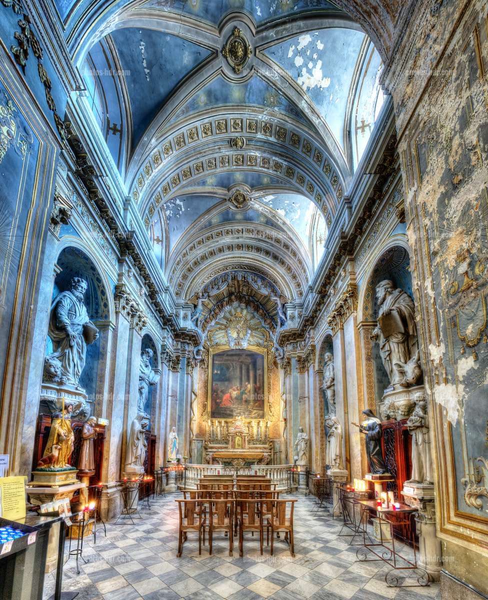 Notre Dame in Le Puy - Le Puy-en-Velay | Secret World Trip Planner