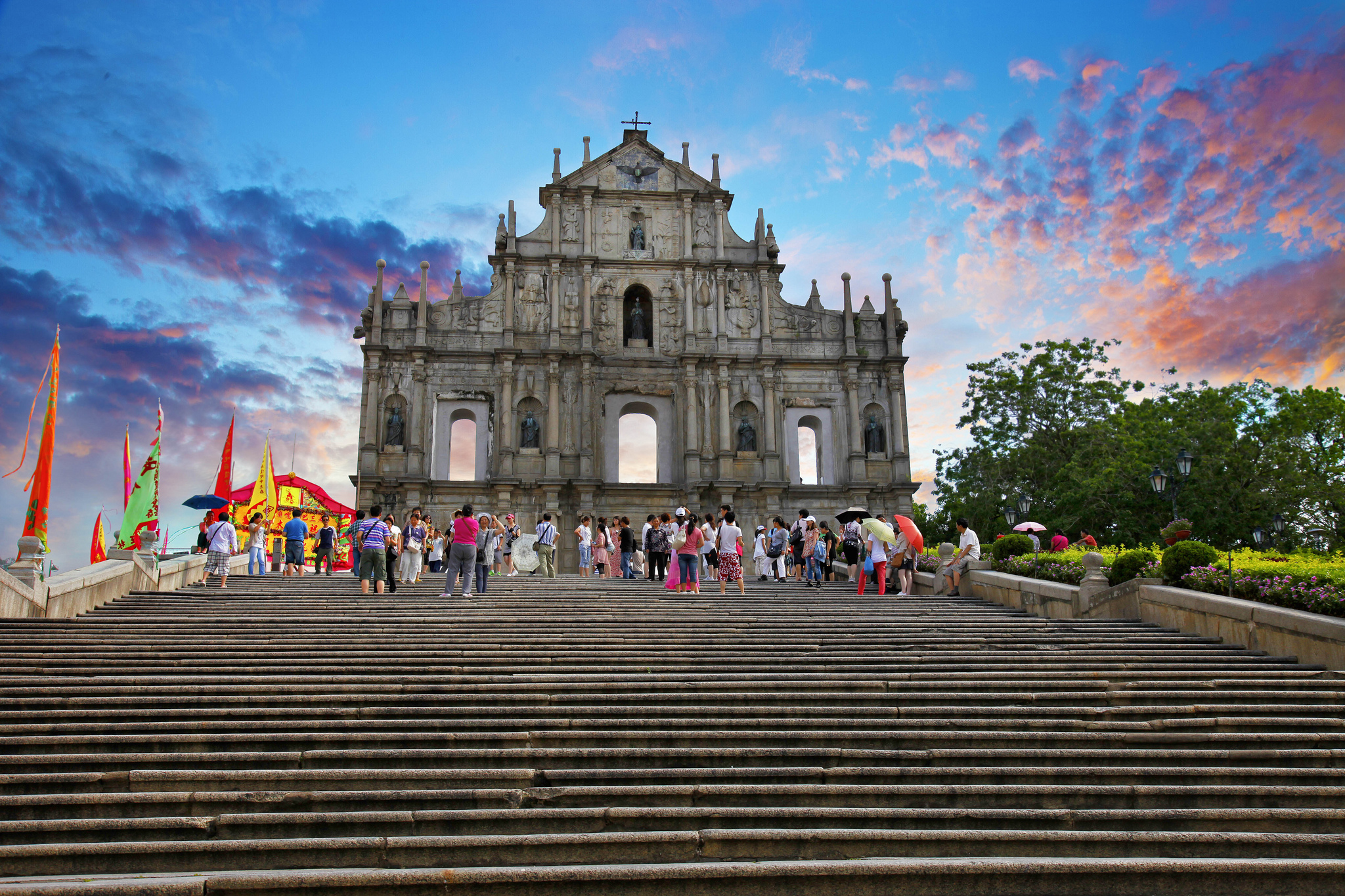 Ruinas de la Catedral de San Pablo - Macau | Secret World Trip Planner