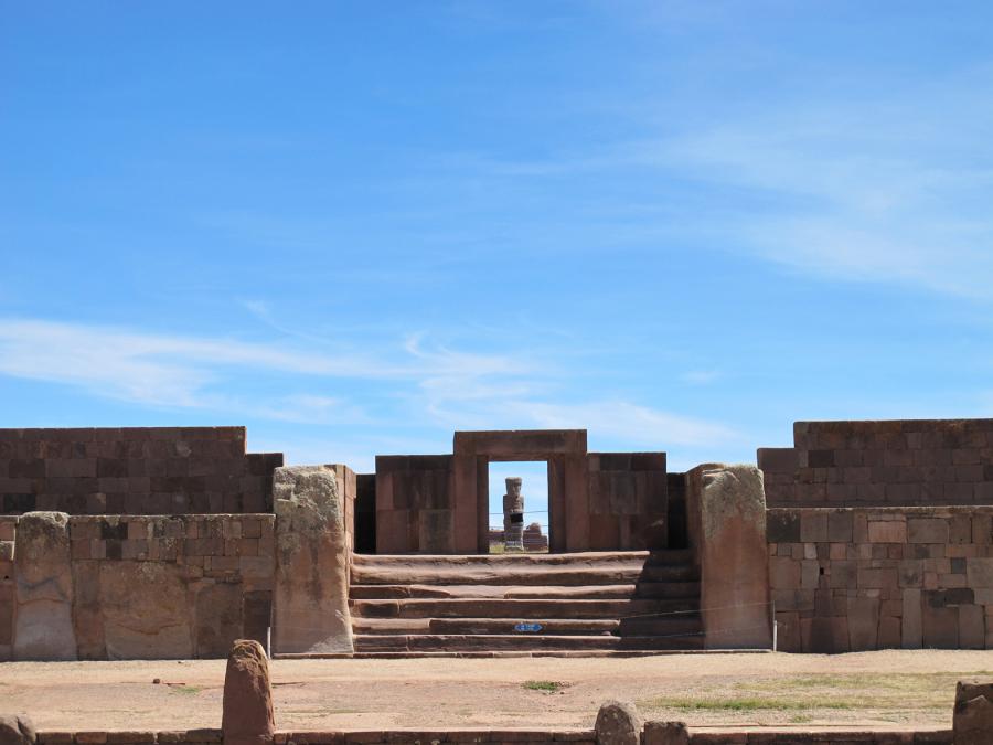 티와나쿠 - Tiwanaku | Secret World Trip Planner