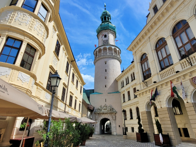 ファイヤータワー - Sopron | Secret World Trip Planner
