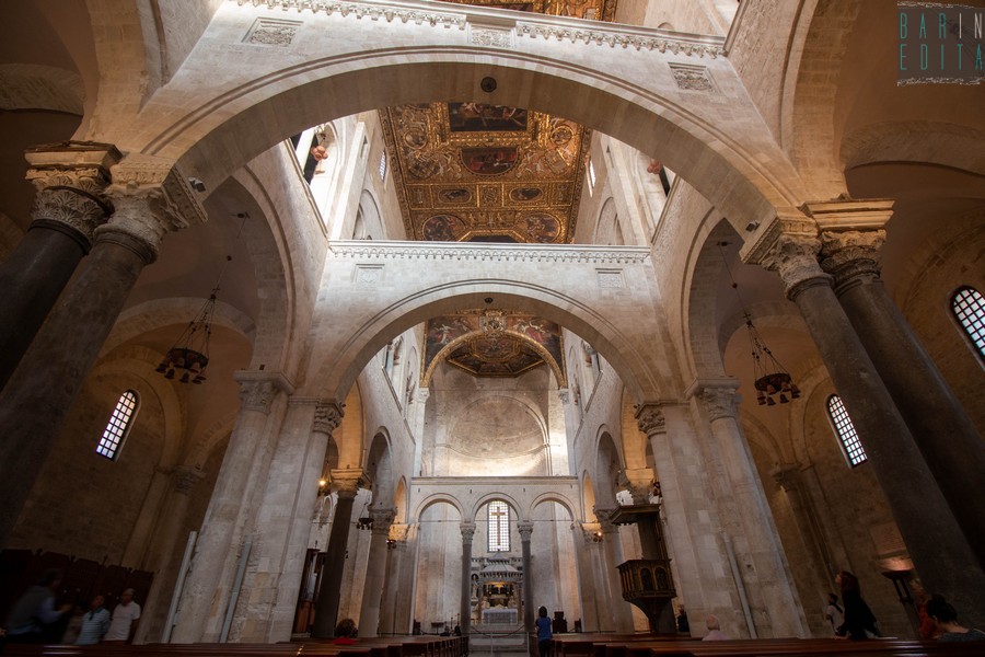 Basiliek van Sint Nicolaas — Bari
