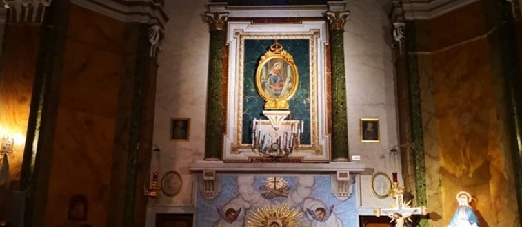 Nápoles | Basílica Pontificia de San Gennaro - Napoli | Secret World Trip Planner