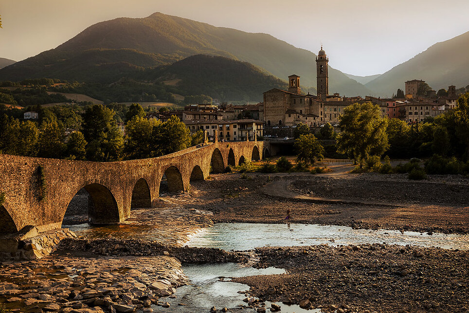 Bobbio e a Ponte do diabo - Bobbio | Secret World Trip Planner