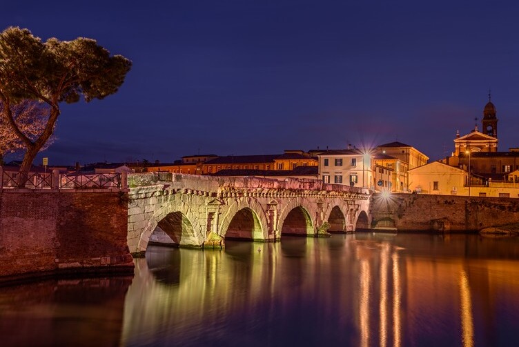 Most Augusta i Tyberiusza - Rimini | Secret World Trip Planner