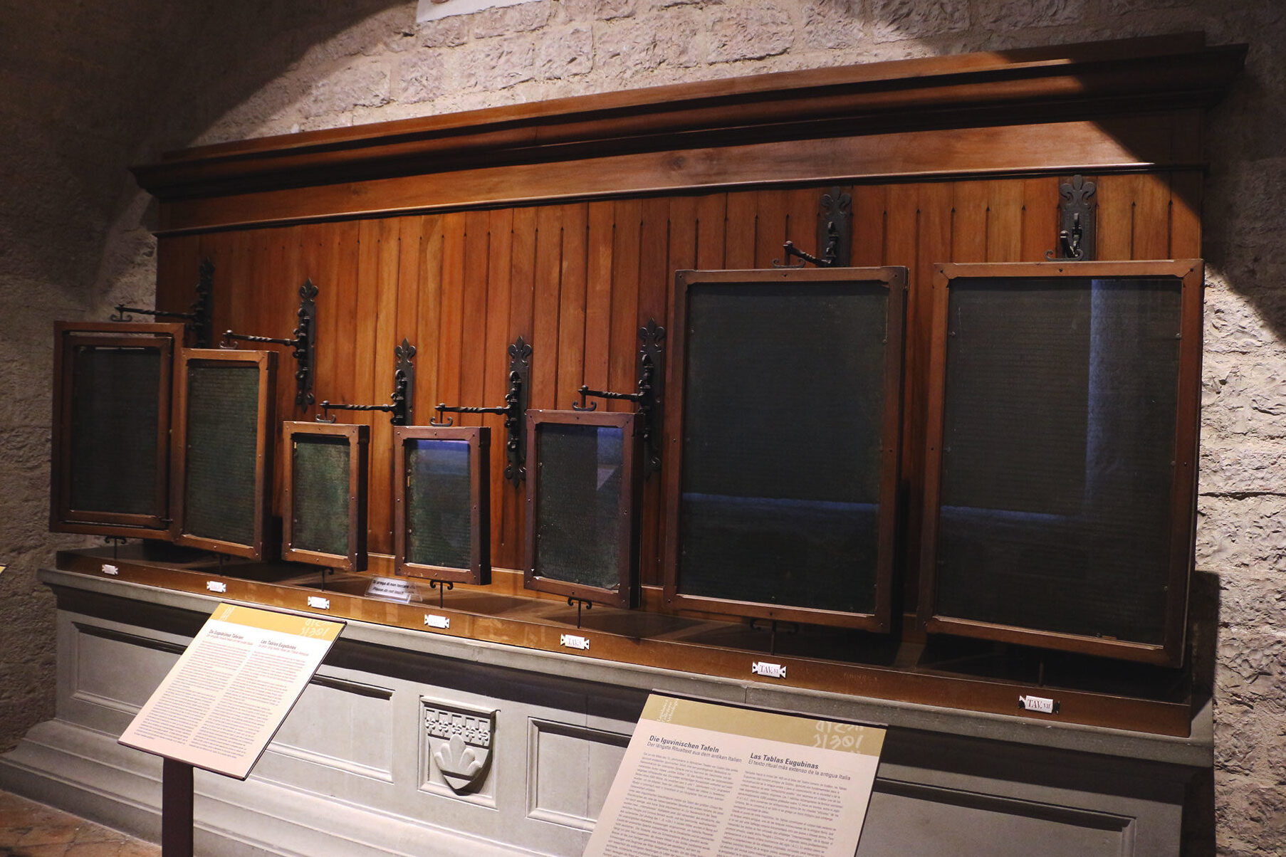 Gubbio e as mesas de Iguvine - Gubbio | Secret World Trip Planner