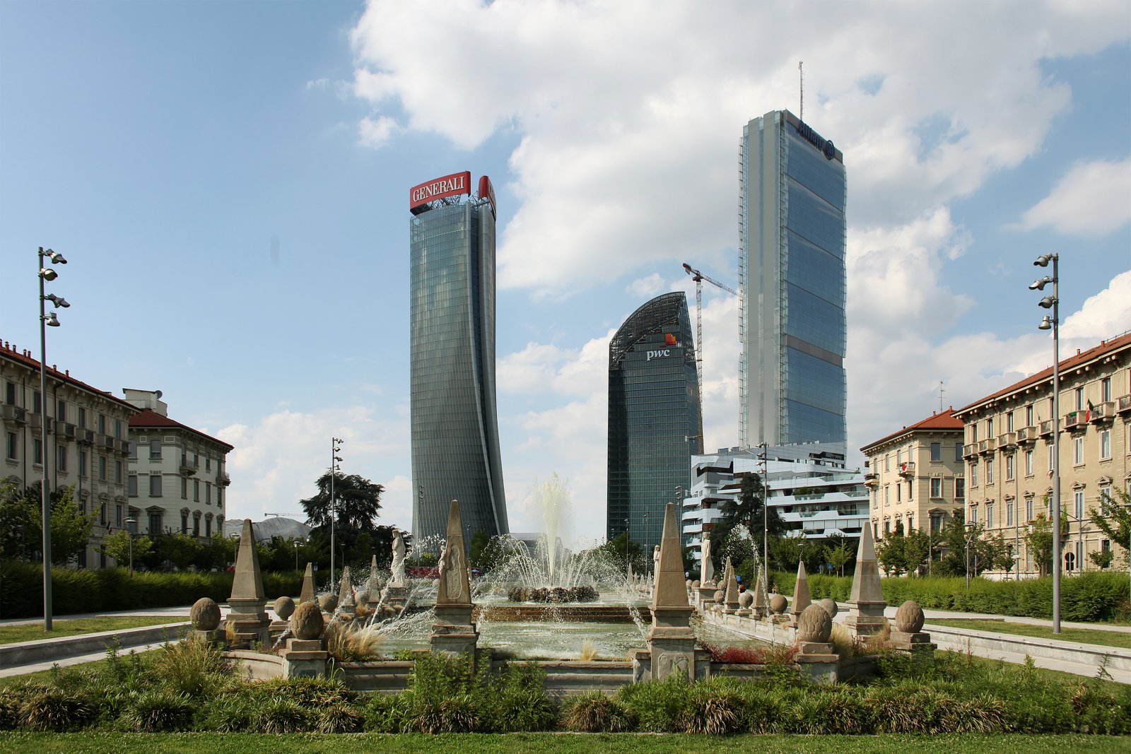 Milan | Fountain of the Four Seasons - Milano | Secret World Trip Planner