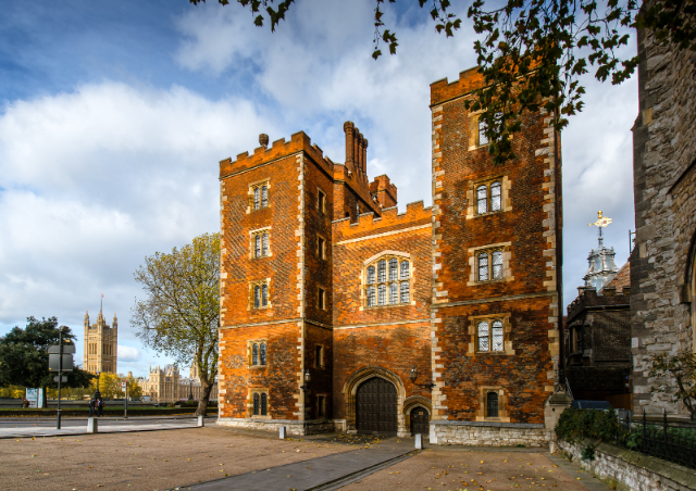 Pałac Lambeth - Londra SE1 7JU | Secret World Trip Planner