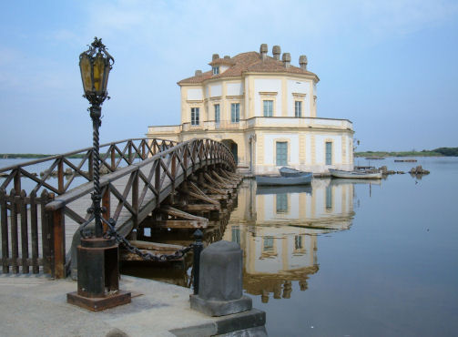 De CASINA REALE in het Fusaro Park - Bacoli | Secret World Trip Planner