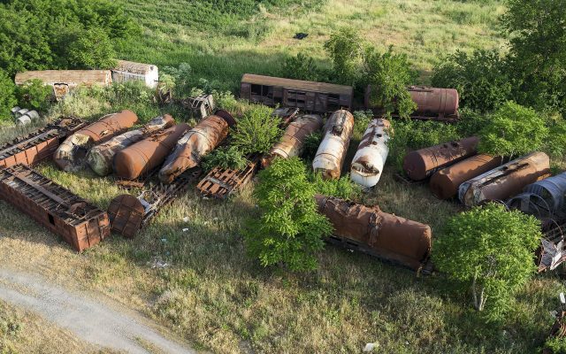 Roestende overblijfselen van Thessaloniki: De verlaten spoorwegwagons bevroren in de tijd - Kallithea | Secret World Trip Planner